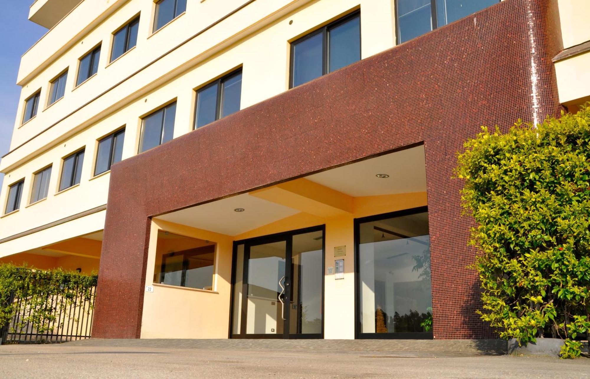 Della Piana Residence Aprilia Esterno foto